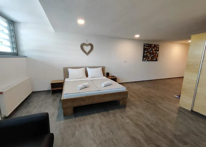 Apartment Rhea
